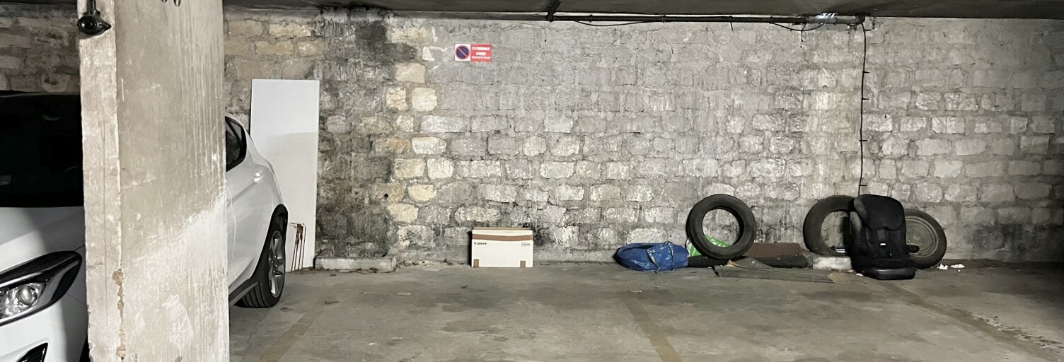Garage  10 m² à vendre à Montrouge (92120)