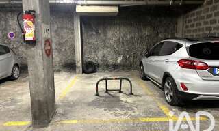 Garage  10 m² à vendre à Montrouge (92120)