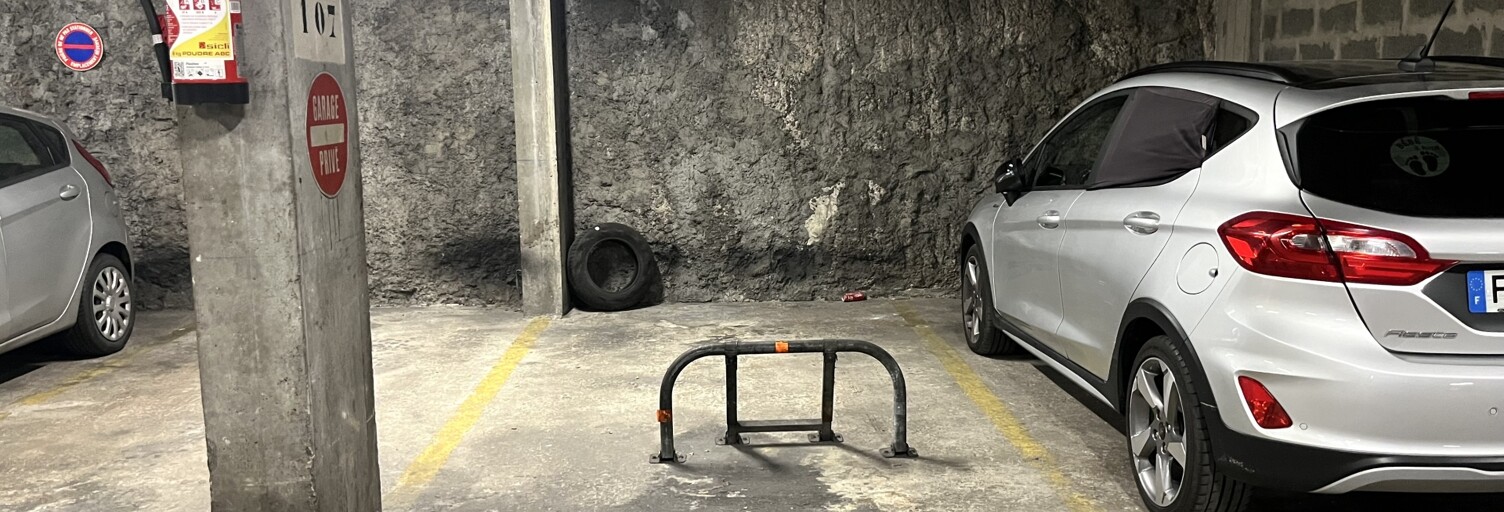 Garage  10 m² à vendre à Montrouge (92120)