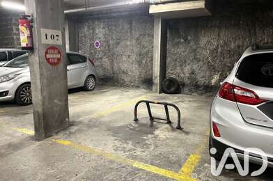 Garage  21500 €