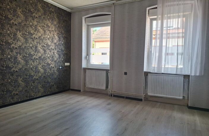 Charmante maison avec terrasse et jardin en plein centre ville!! — photo 3