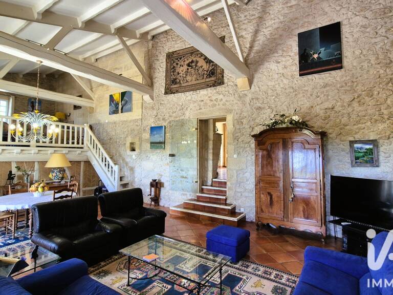 Vente Maison/villa 7 pièces — photo 1