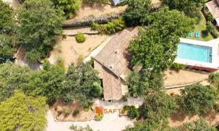 Maison 8 Pièces 245 m² à vendre à Fayence (83440)