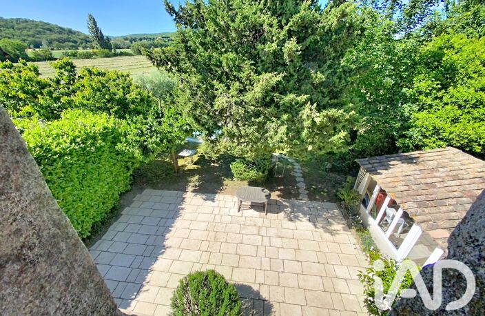 Vente Immeuble 331 m&sup2; — photo 2