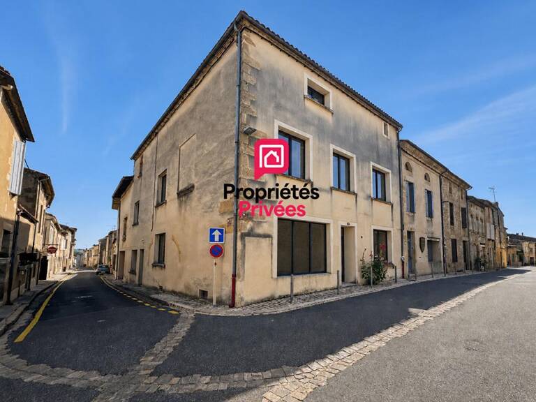 Immeuble en pierre avec garage, cour privative et fort potentiel d'aménagement — photo 1