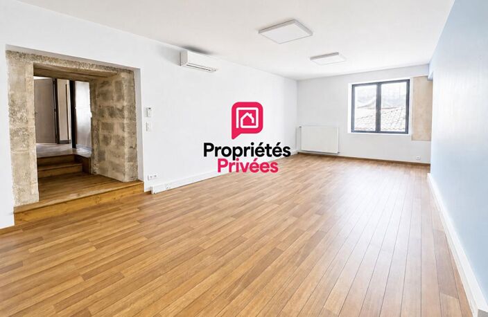 Immeuble en pierre avec garage, cour privative et fort potentiel d'aménagement — photo 3