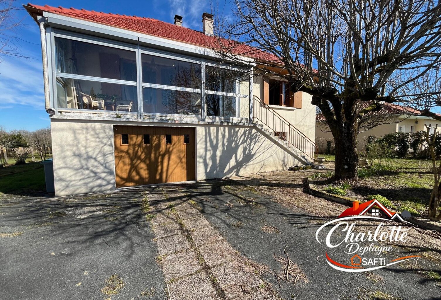 Belle maison sur sous-sol — photo 1