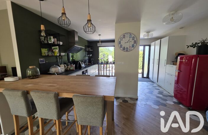 Vente Maison/villa 7 pièces — photo 3