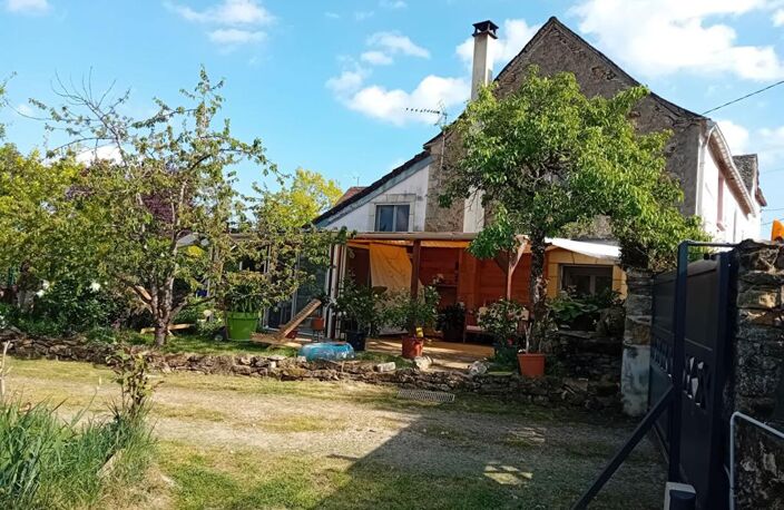 Immeuble 9 pièces  2 maisons — photo 2