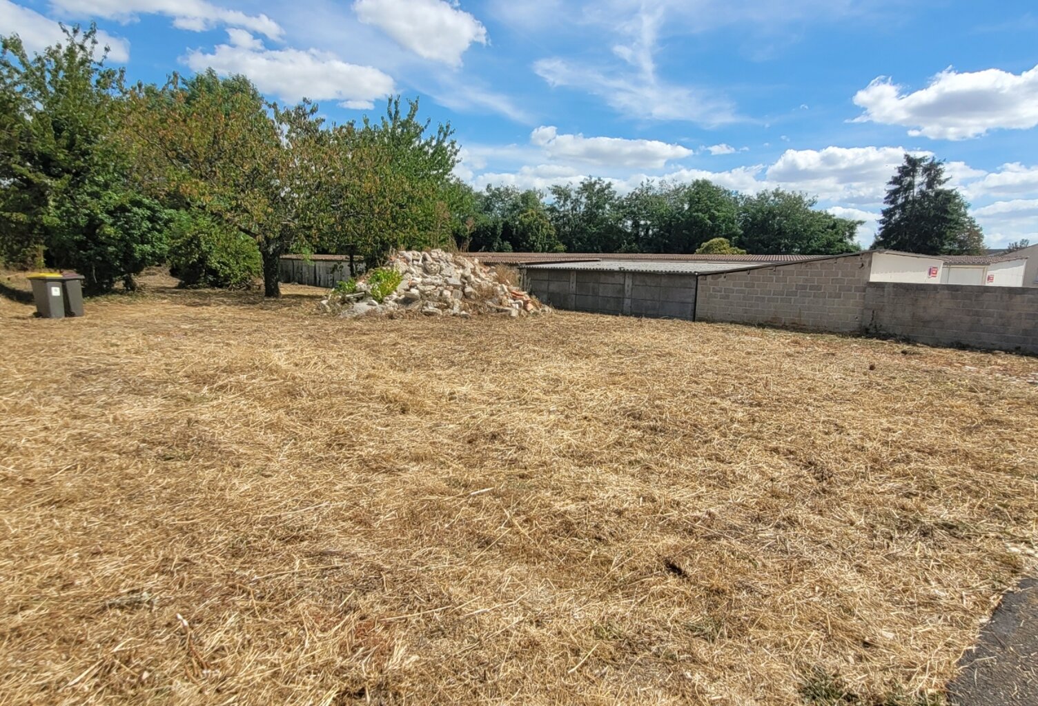 Vente Terrain à bâtir 1 229 m&sup2; — photo 1
