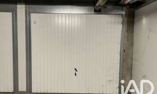 Garage  132 m² à vendre à Paris 10 (75010)