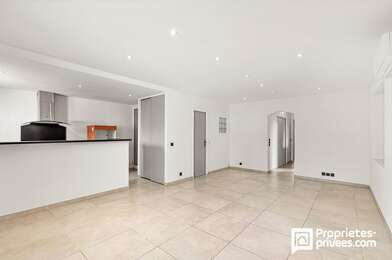 Appartement 3 pièces 235000 €