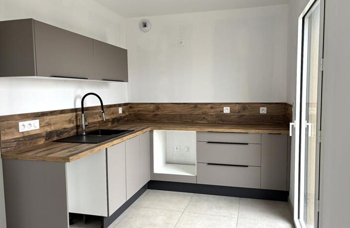 MONTBRISON 42600 Appartement neuf (jamais habité) 126 m² habitables 3 chambres, garage, place de parking — photo 3