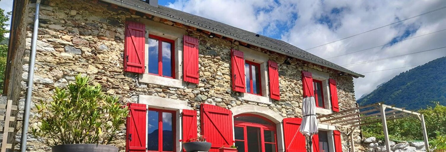 Maison 6 Pièces 151 m² à vendre à Eaux-Bonnes (64440)