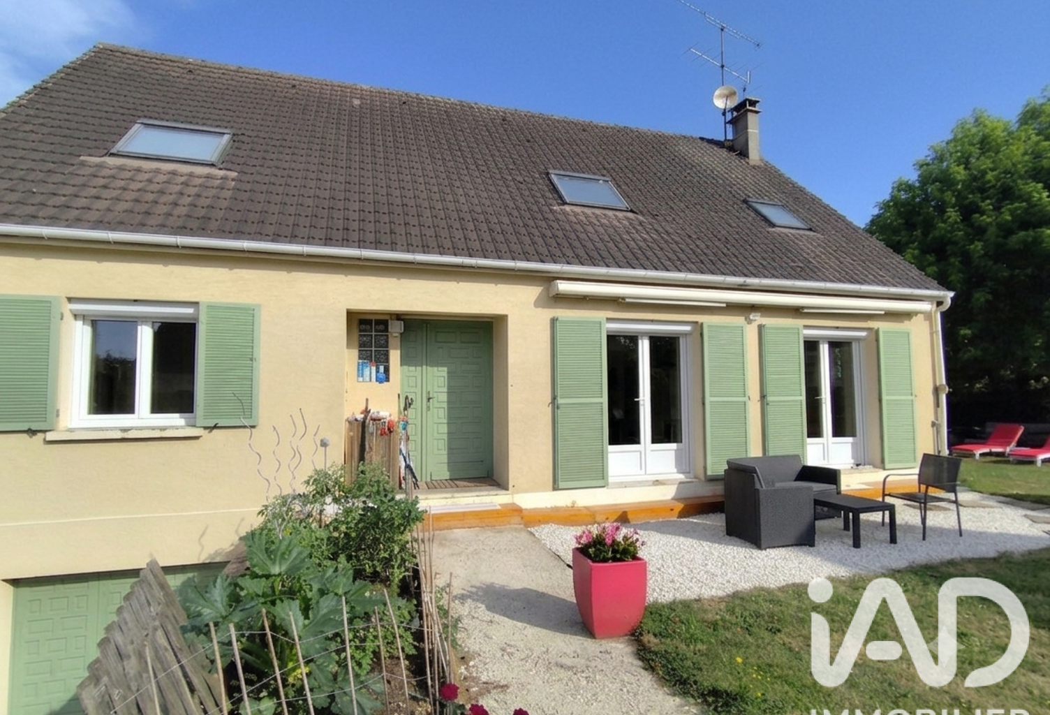 Vente Maison/villa 8 pièces — photo 1