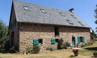 Maison 8 Pièces 195 m² à vendre à Larodde (63690)