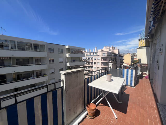À Nice, appartement en location avec Murta Immobilier — photo du bien