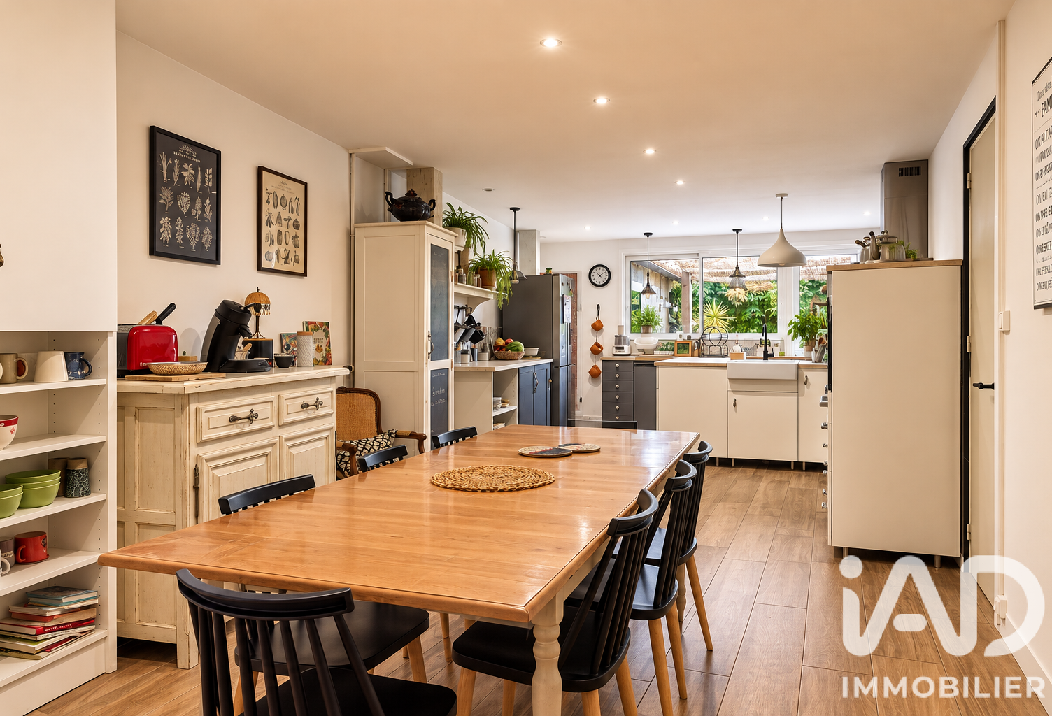 Vente Maison/villa 9 pièces — photo 1