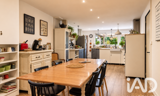 Maison 9 Pièces 322 m² à vendre à Saint-Médard-de-Guizières (33230)