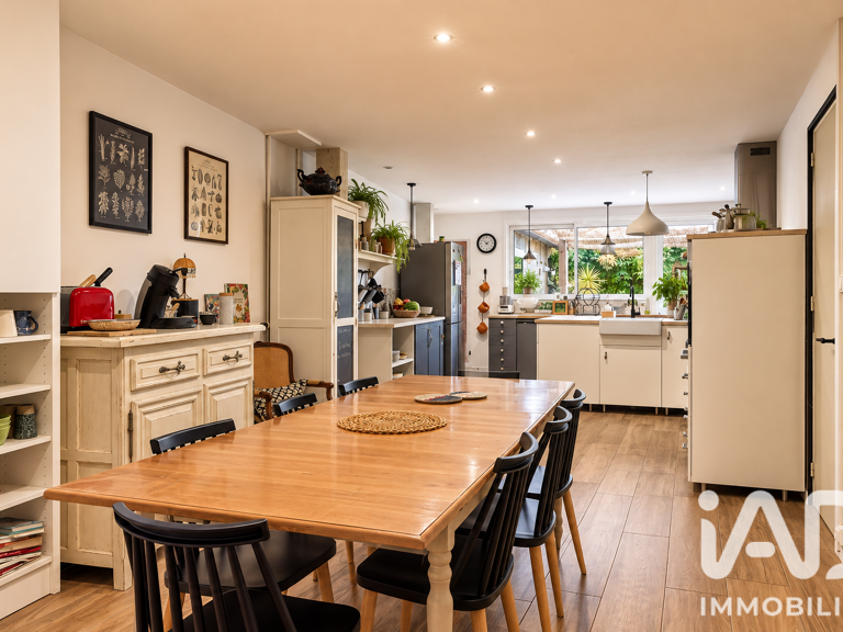 Vente Maison/villa 9 pièces — photo 1