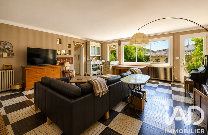 Vente Maison/villa 9 pièces — photo 2