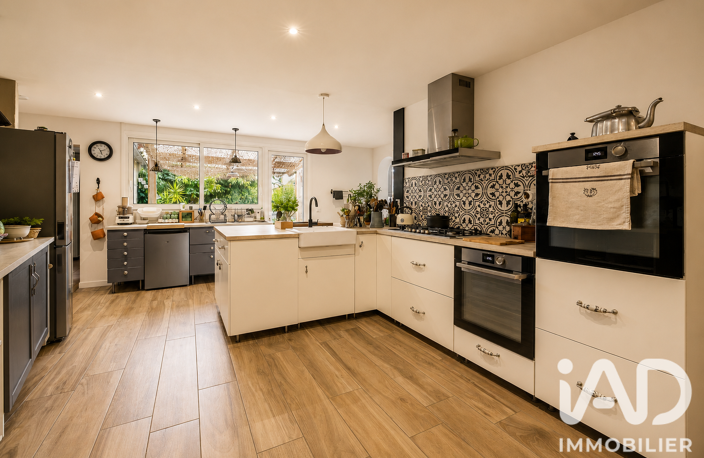 Vente Maison/villa 9 pièces — photo 3