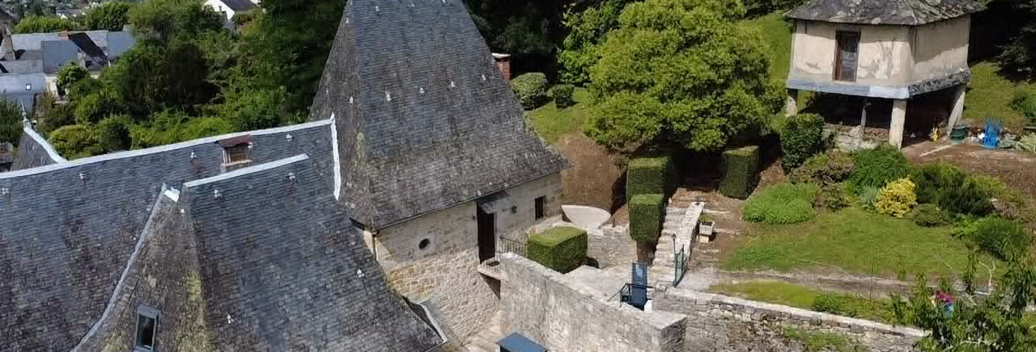 Maison 9 Pièces 202 m² à vendre à Terrasson-Lavilledieu (24120)
