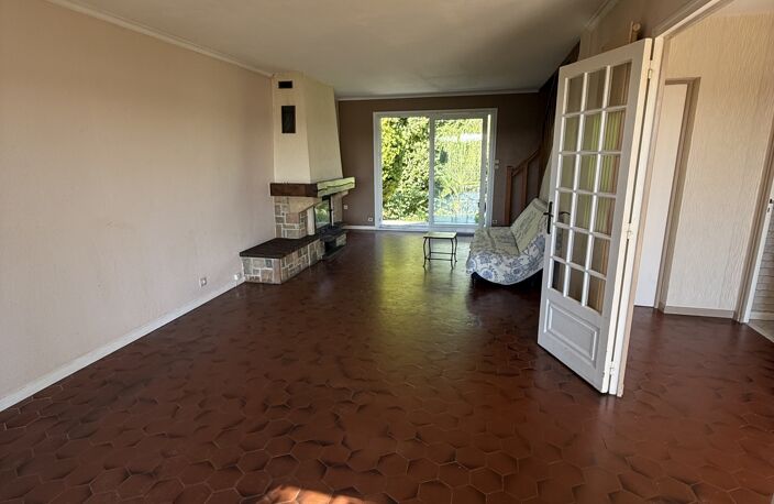 Vente Maison/villa 7 pièces — photo 2