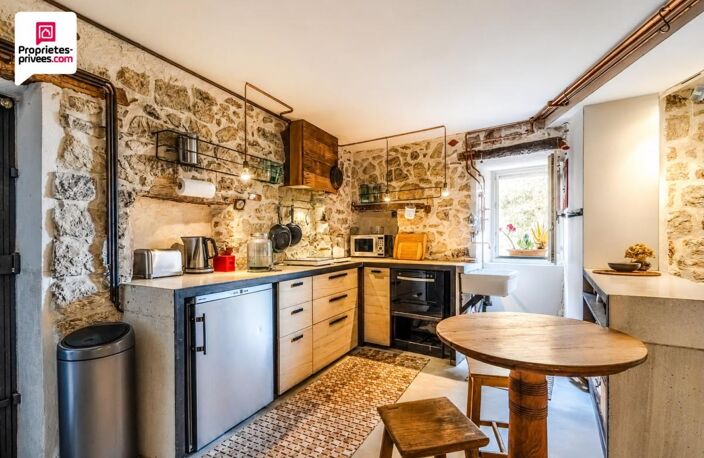 DESIGN ET AUTHENTICITE POUR CETTE MAISON DE VILLAGE UNIQUE ! — photo 5