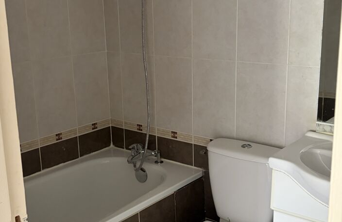 Location Appartement 1 pièce — photo 2