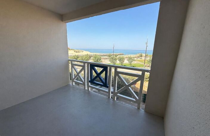 Vue exceptionnelle sur l'Océan   -   Appartement rénové avec balcon, parking et fort potentiel locatif — photo 4