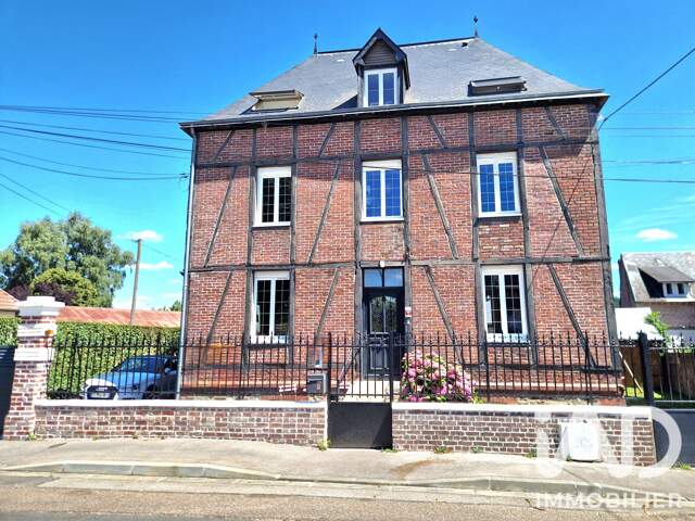 Vente Maison/villa 9 pièces — photo du bien