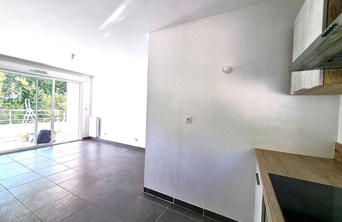 Appartement Toulon 2 pièce(s) 49 m2 — photo 5