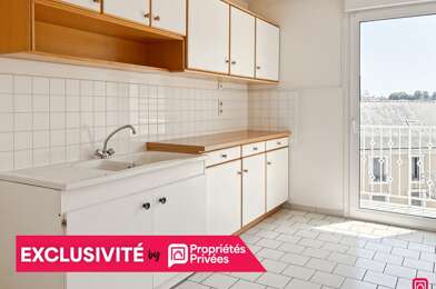 Appartement 5 pièces 166384 €