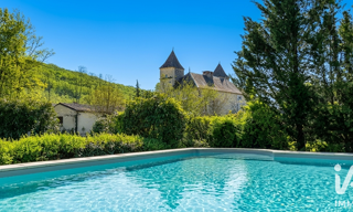 Maison 22 Pièces 348 m² à vendre à Léobard (46300)