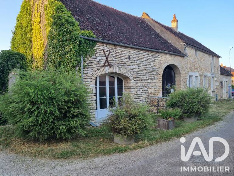 Vente Grange 4 pièces — photo 1