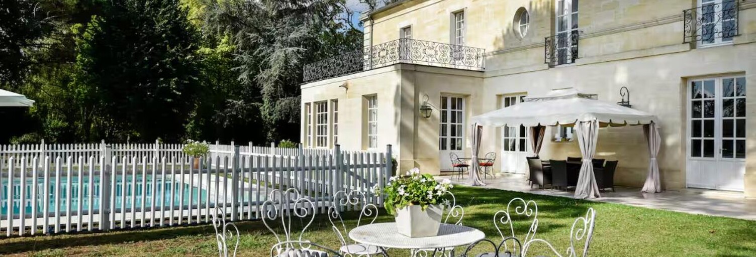 Maison 12 Pièces 450 m² à vendre à Latresne (33360)