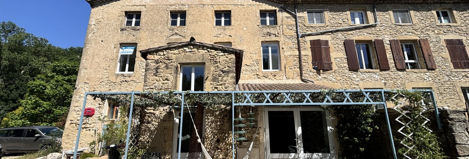 Appartement 6 Pièces 180 m² à vendre à Grane (26400)