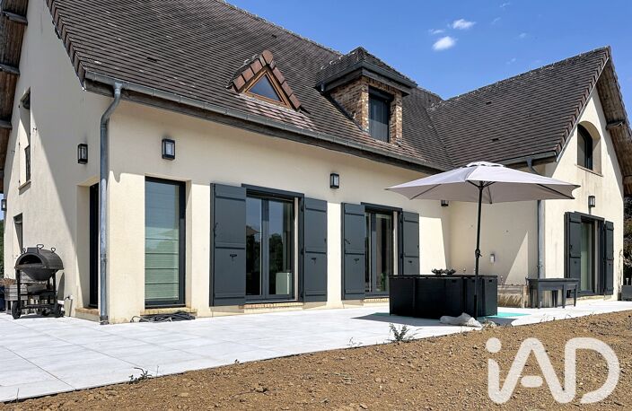 Vente Maison/villa 8 pièces — photo 3