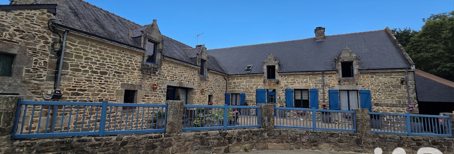 Maison 8 Pièces 238 m² à vendre à Le Guerno (56190)