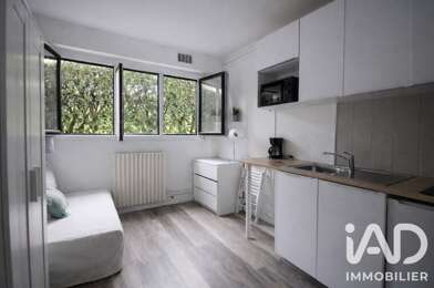 Appartement 1 pièces 590 €