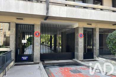 Garage  73000 €