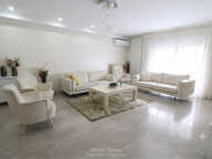 Villeurbanne Gratte-ciel - 122m² - T4Bis - Balcon 12m² - Suite Parentale - Cli:matisation - Garage — photo 3