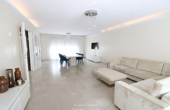 Villeurbanne Gratte-ciel - 122m² - T4Bis - Balcon 12m² - Suite Parentale - Cli:matisation - Garage — photo 5