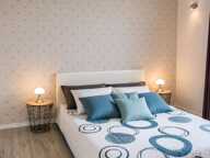 MAGNY-LE-HONGRE ? 2 PIÈCES MEUBLÉ ? INVESTISSEMENT LOCATIF CLÉ EN MAIN — photo 4