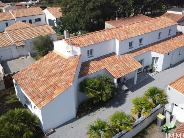 Vente Maison traditionnelle 8 pièces — photo du bien