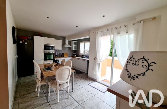 Vente Maison/villa 4 pièces — photo 5