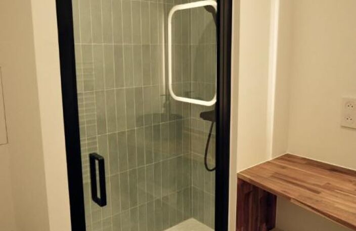 BORDEAUX TONDU APPARTEMENT RENOVÉ CALME AVEC JARDINS PRIVATIFS — photo 4