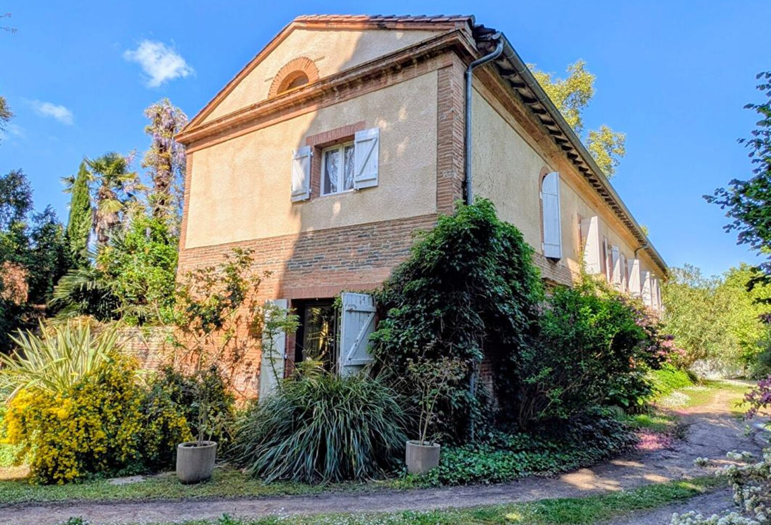 Demeure de prestige 315 m², dépendance et garage sur terrain de 3029 m² — photo 1