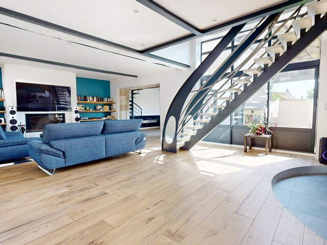 Corps de Ferme Rénové Clery Saint Andre 8 pièce(s) 252 m2 — photo du bien